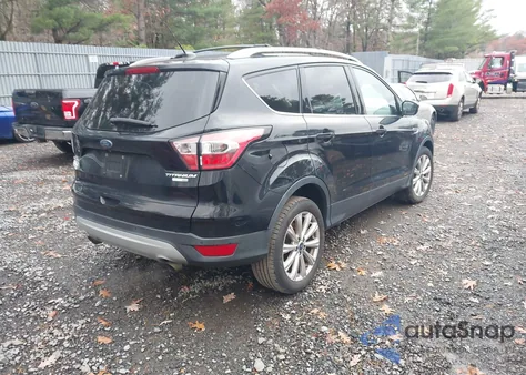 2017 Ford Escape Titanium из США, поврежденный, VIN 1FMCU9JD7HUC83505